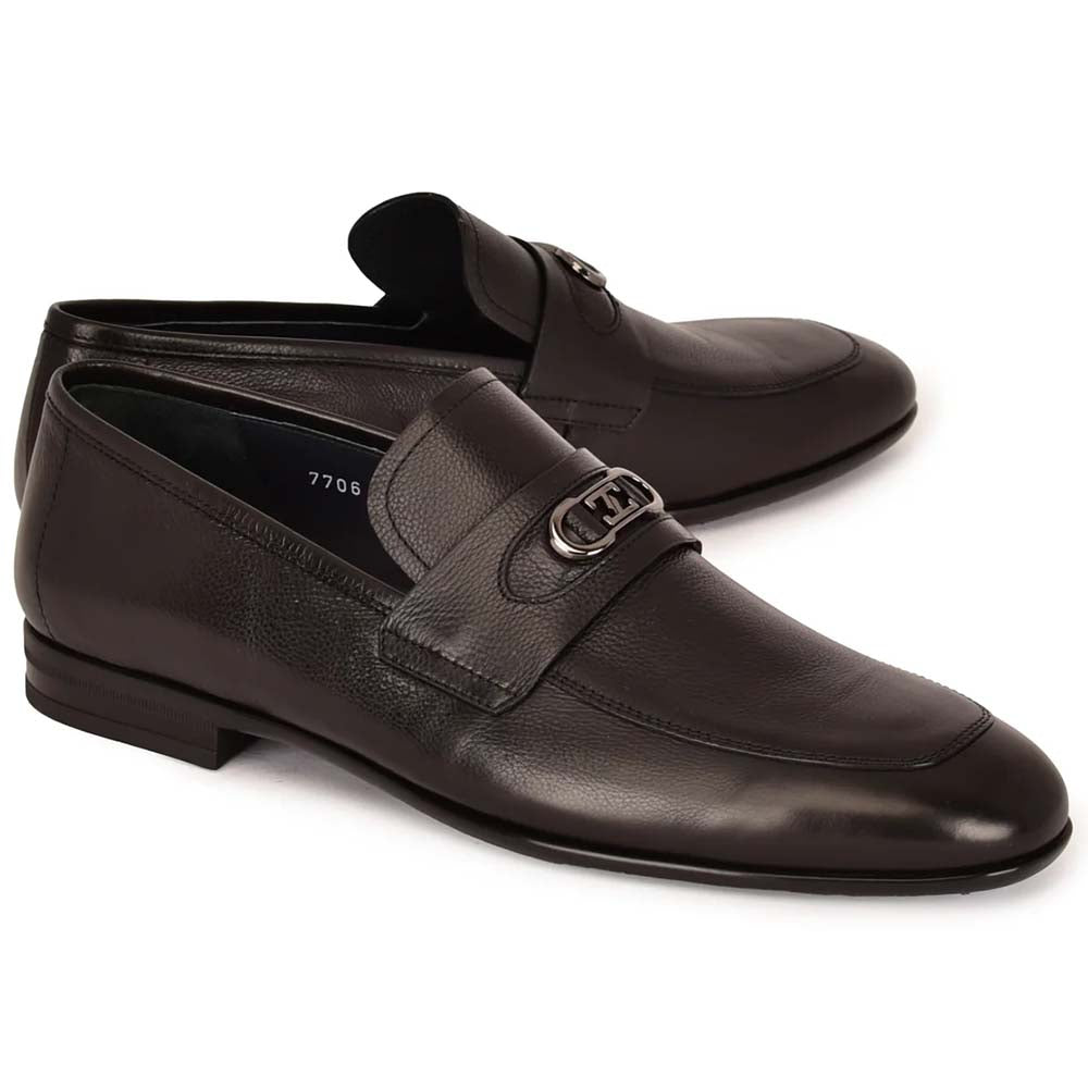 Corrente black leather loafers with bit style buckle. Corrente 4651 Kiltie Buckle Loafer - Black – PellelineshoesRack main image 3