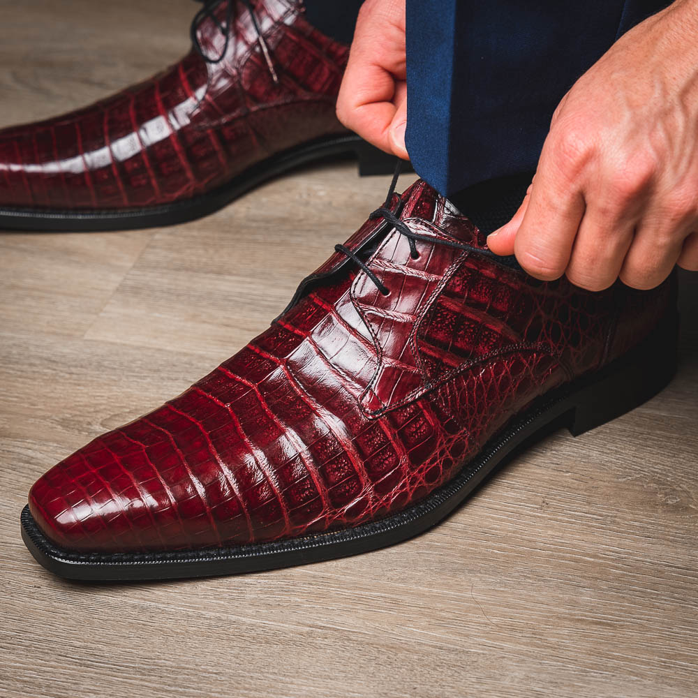 repertoire Sta op etiket Mezlan Anderson Crocodile Derby Shoes Burgundy | MensDesignerShoe.com