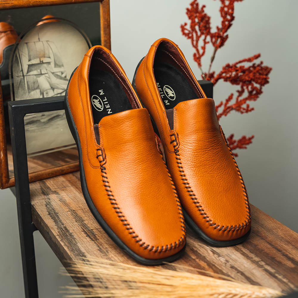 Neil M Rome Comfort Loafers Maple | MensDesignerShoe.com
