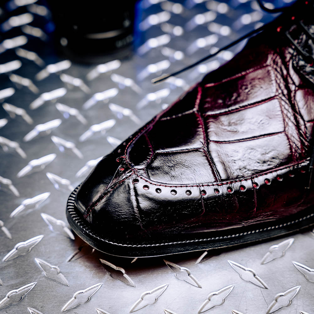 Mauri 3287 Alligator Derby Shoes Ruby Red / Dirty Black