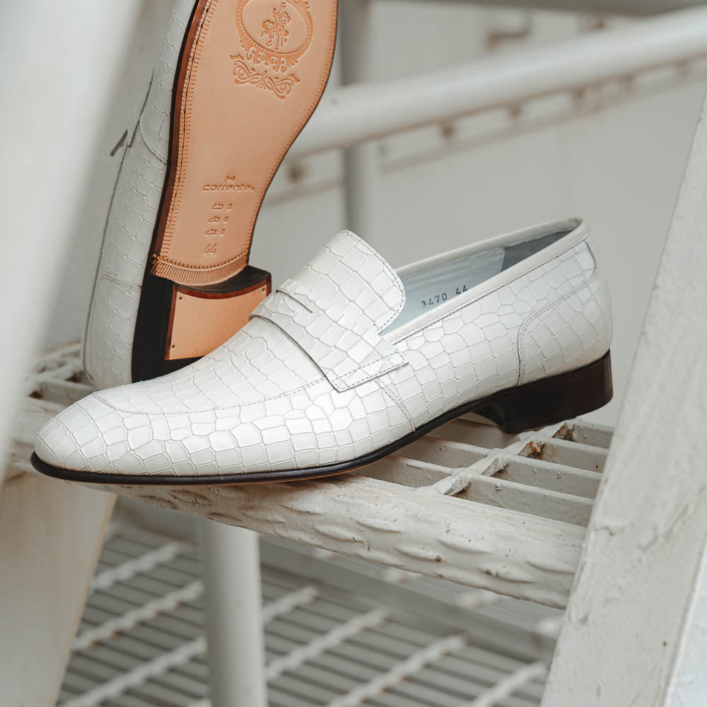 Corrente C019-3470 Croco Leather Loafer Shoes White