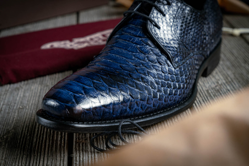 Calzoleria Toscana Z624 Python Shoes Navy