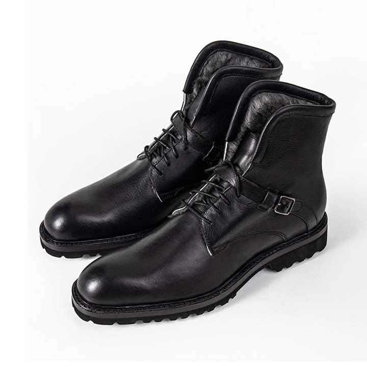 Ugo Vasare George Winter Shearling Boots Black