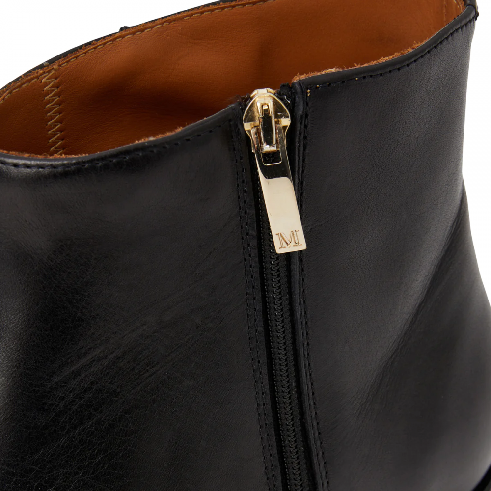 Bruno Magli Raging Leather Side Zip Boots Black