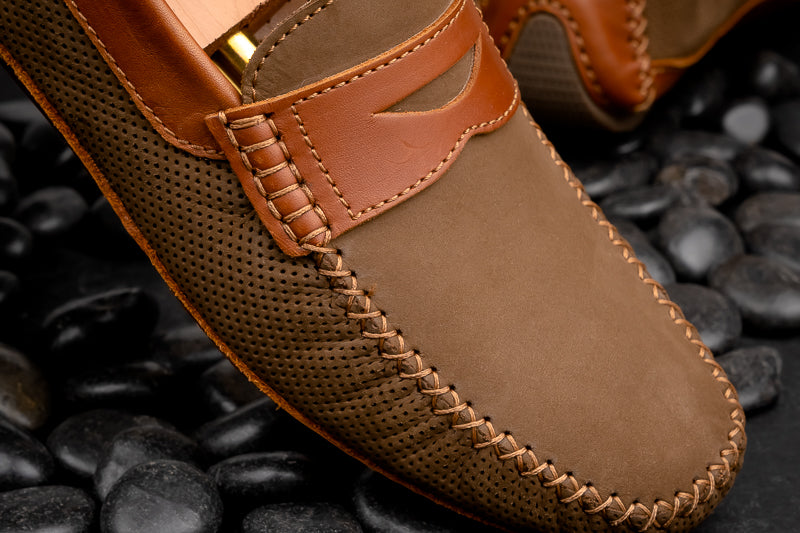 Stemar Perforated Driving Loafers Brown / Tan