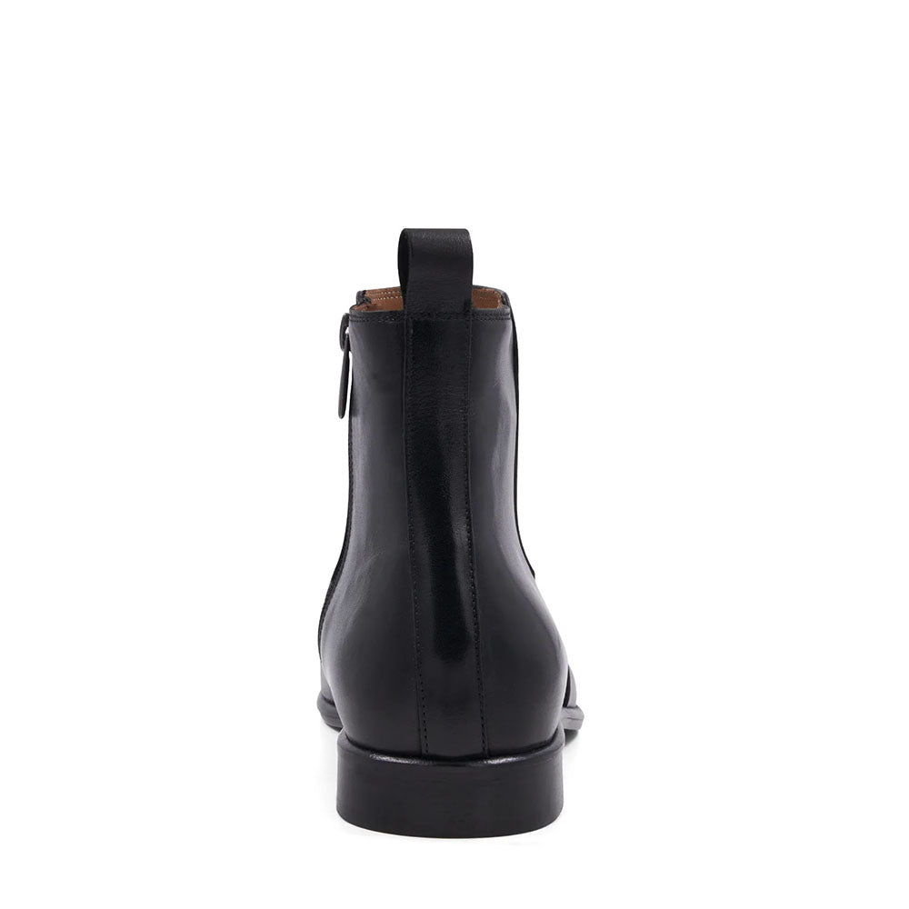 Bruno Magli Vestri Leather Chelsea Boot Black