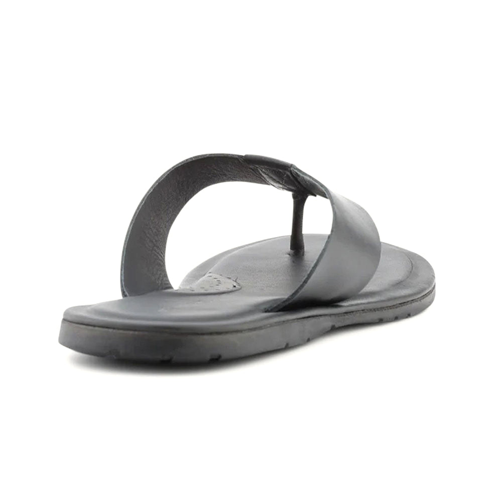 Ace Marks Oceanio Thong Sandals In Black Leather