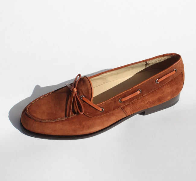 Alan Payne Vino Suede Twist Tie Loafers Honey