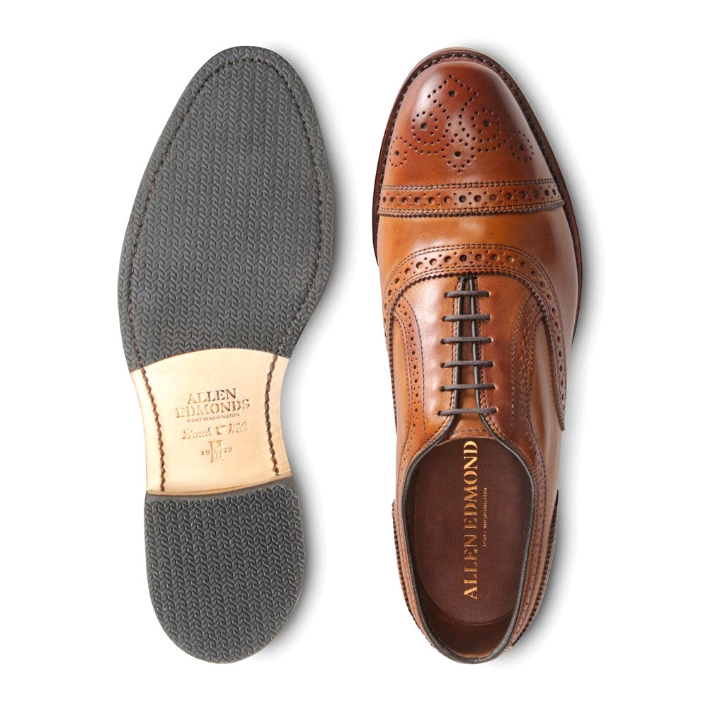 Allen Edmonds Strand Cap-toe Oxford Dress Shoe with Combination Tap Sole Walnut Brown (6784)