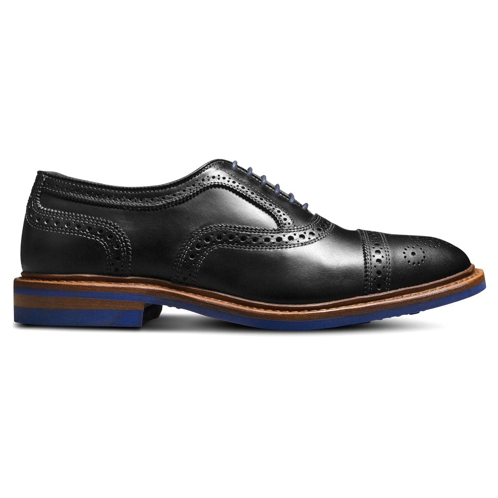Allen Edmonds Strandmok Leather Cap-toe Oxford with Dainite Rubber Sole Black Chromexcel (5555)