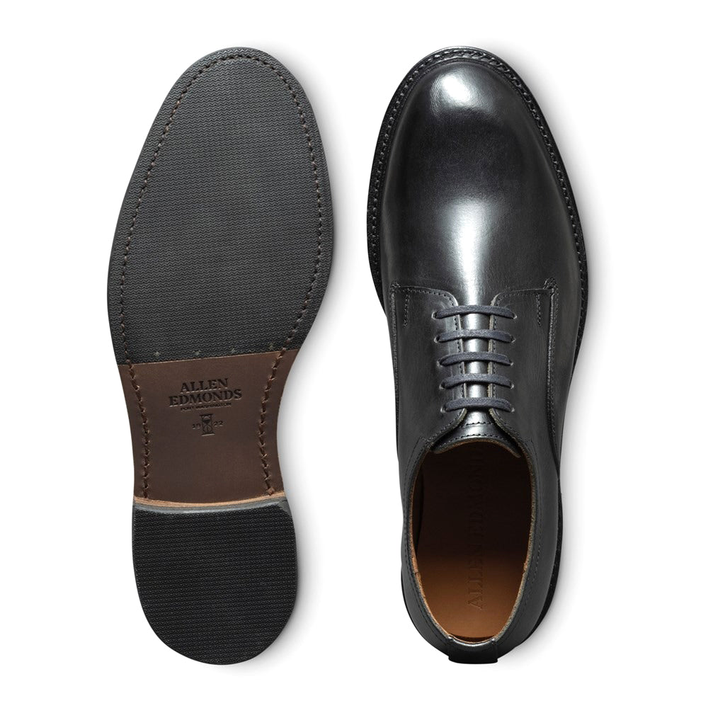 Allen Edmonds Trevor Plain-toe Derby Shoe in Black Leather, size 7.5 D Allen Edmonds Trevor Plain-toe Derby Shoe in Black Leather, size 7.5 D