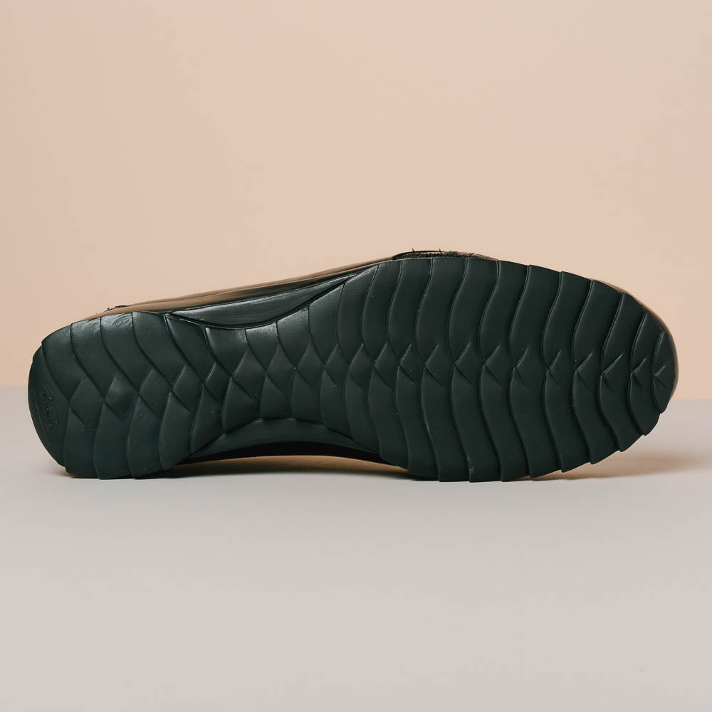 Los Altos Ostrich Sneakers Black