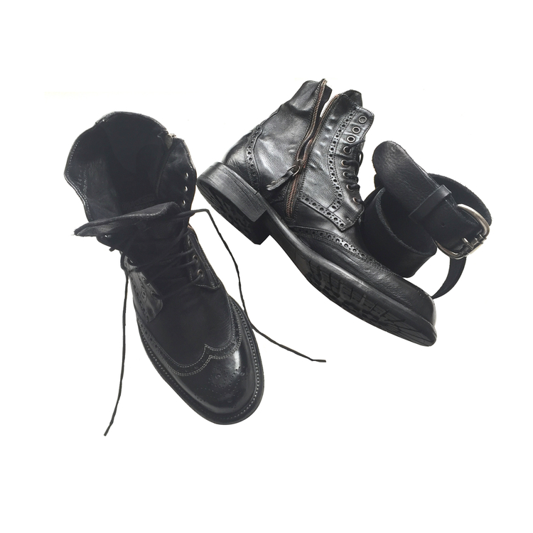 Calzoleria Toscana 9147 Buffalo Wingtip Boots Black
