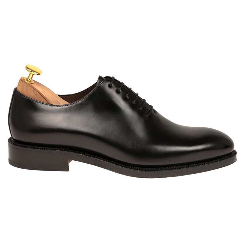 Carmina Wholecut Shoes 80588 Soller Black