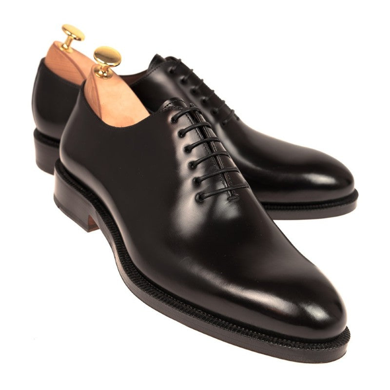 Carmina Wholecut Shoes 80588 Soller Black
