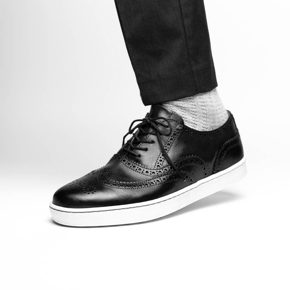 TB Phelps Clubhouse Wingtip Sneakers Black