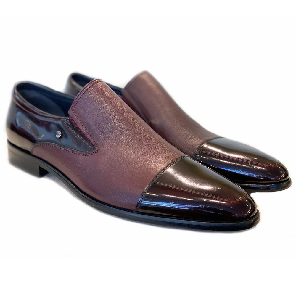 Corrente C139-3519 Cap Toe Loafers Burgundy