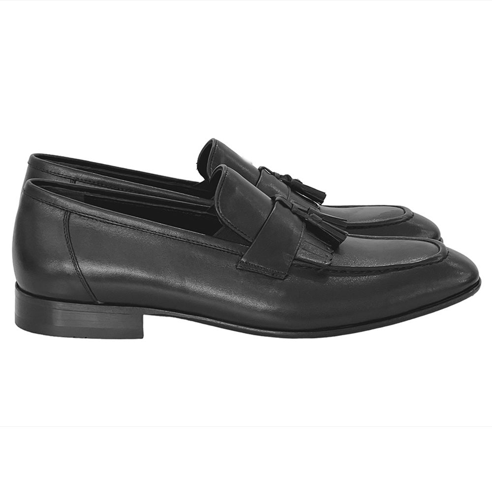 Corrente P0006-3010 Kiltie Tassel Loafers Black