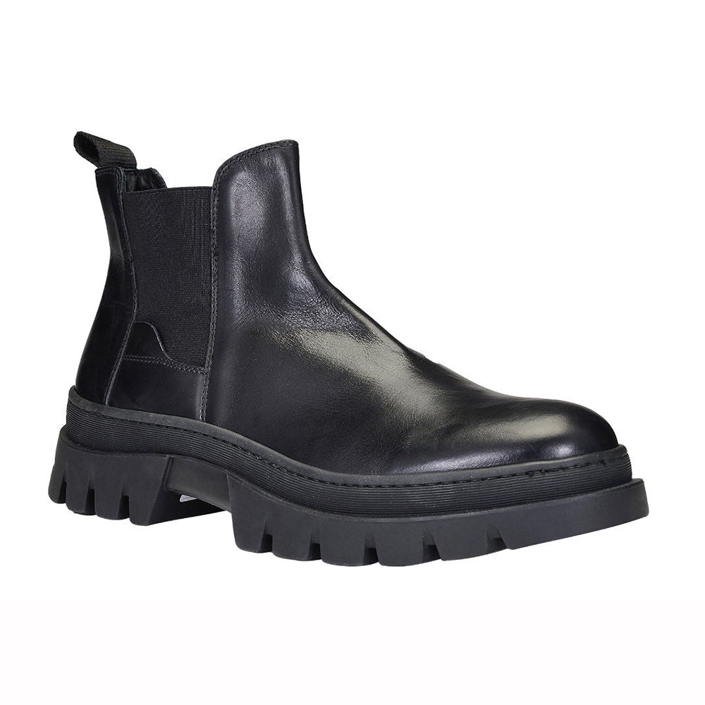 Donald Pliner Anderson Calfskin Chelsea Boots Black
