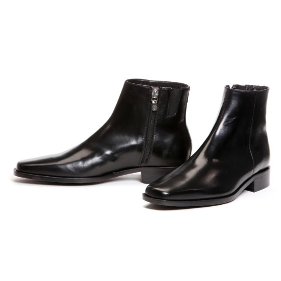 Donald J Pliner Ring Calfskin Side Zipper Boots Black