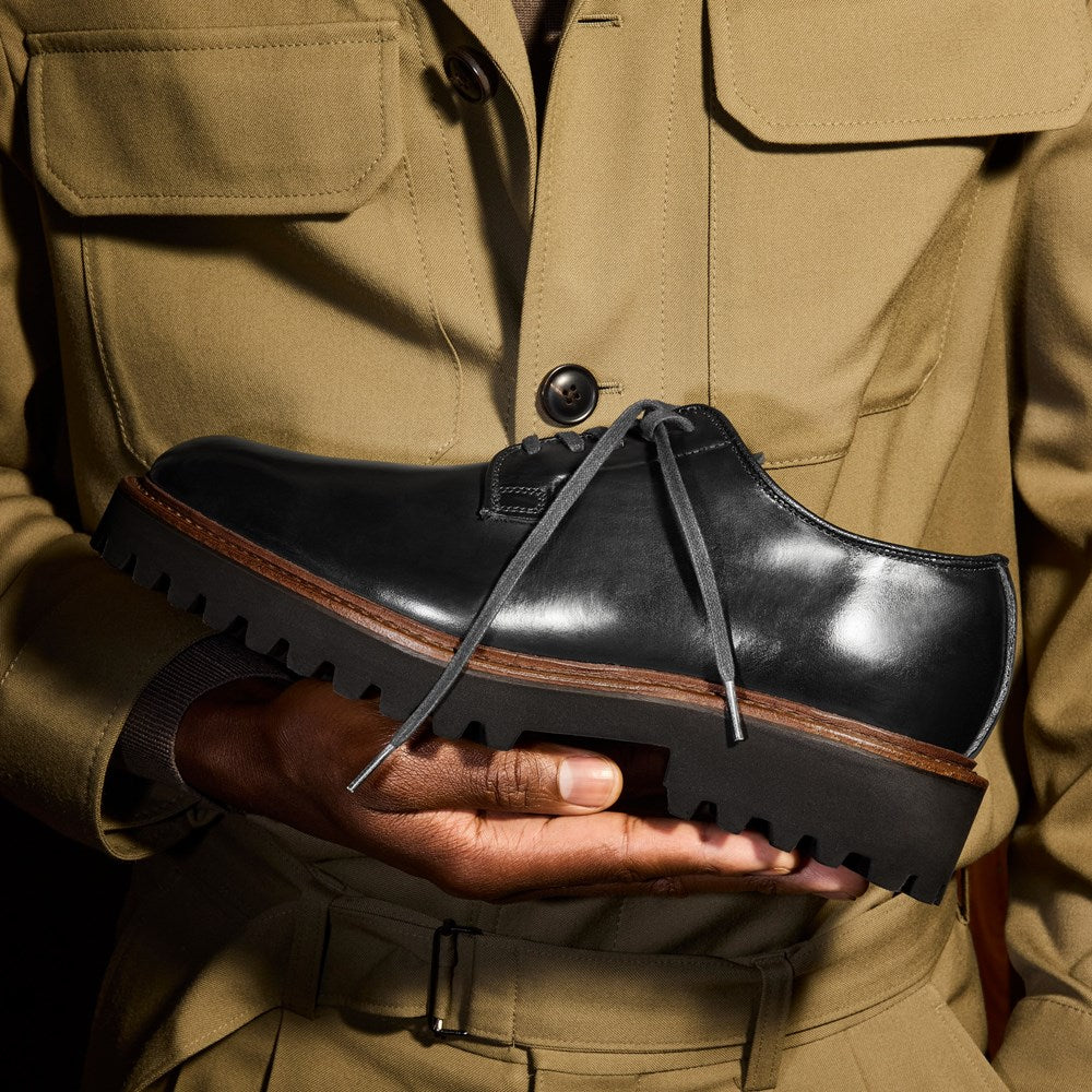 Allen Edmonds Penn Chromexcel Leather Weatherproof Plain-toe Derby Dress Shoe Black (8946) | MensDesignerShoe.com Allen Edmonds Penn Chromexcel Leather Weatherproof Plain-toe Derby Dress Shoe Black (8946) | MensDesignerShoe.com