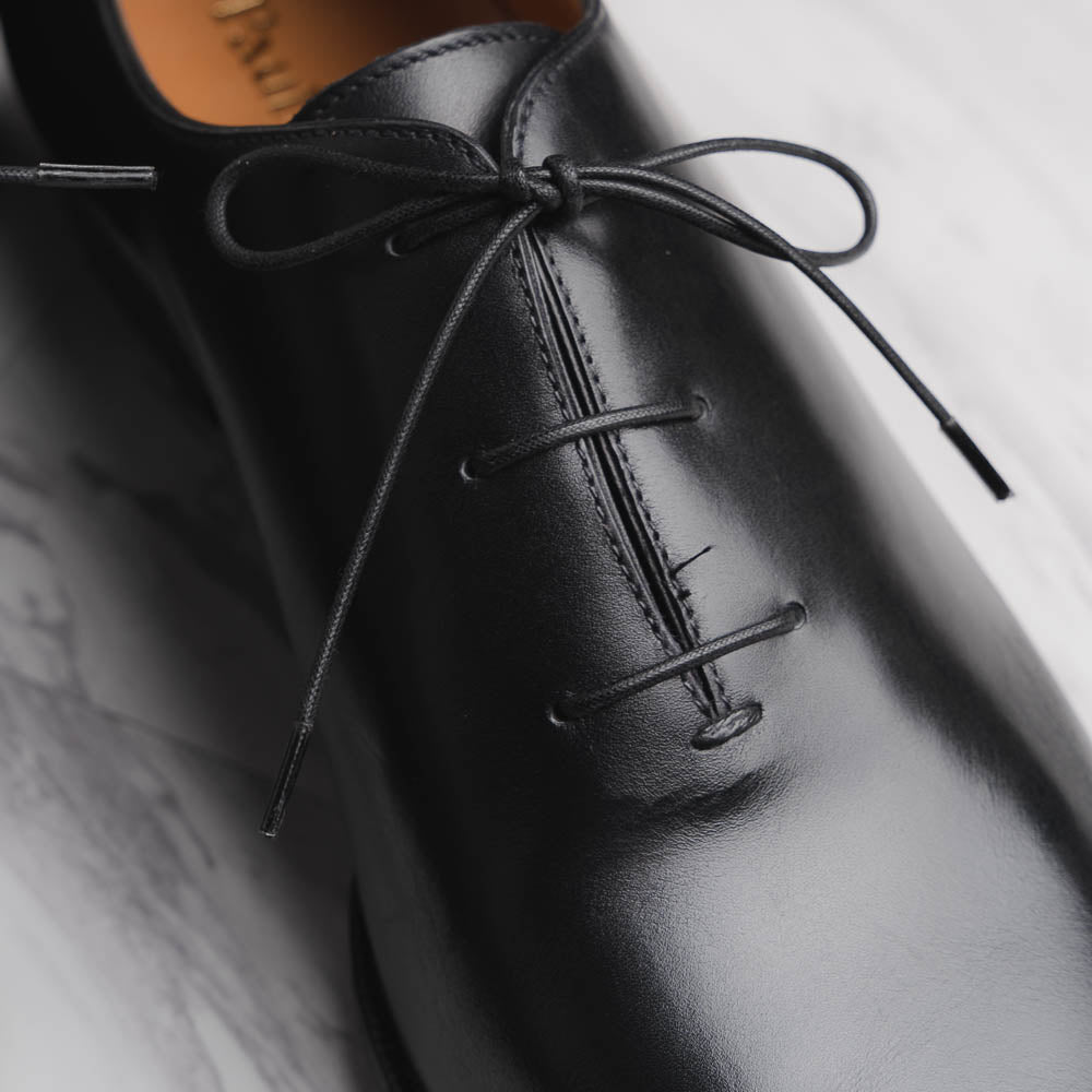 Paul Stuart Gusto Wholecut Lace-Up Shoes Black