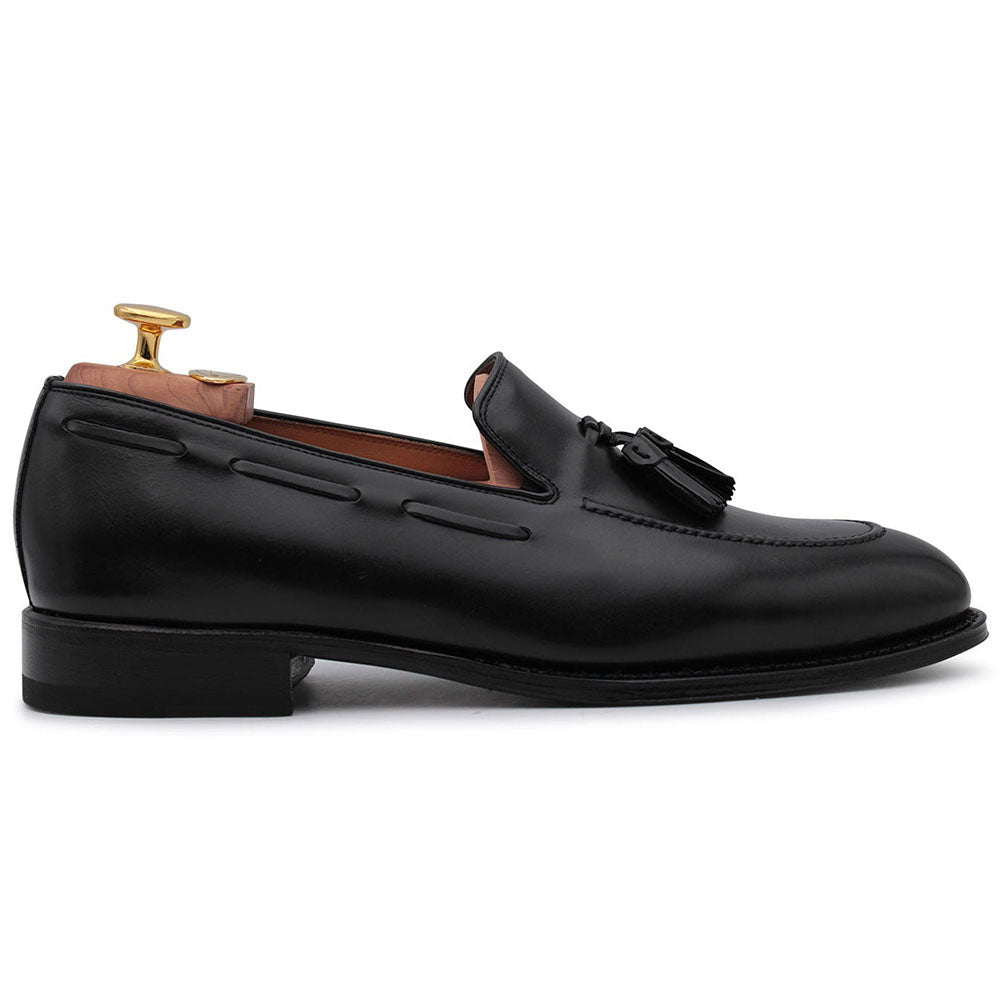 Harris Shoes 1913 Calfskin Leather Tassel Moccasin Black
