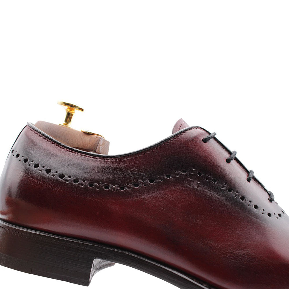 Harris Shoes 1913 Leather Wholecut Shoes Rosso