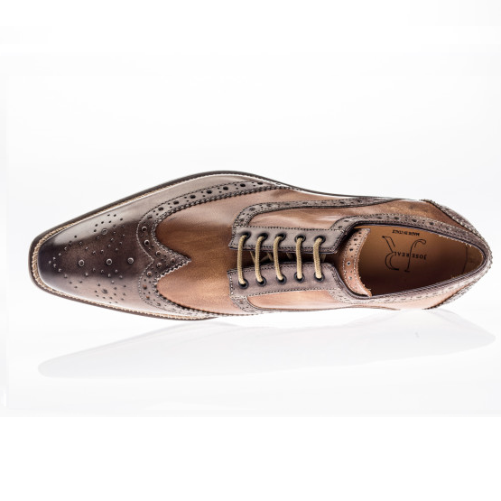 Jose Real Veloce Wingtip Spectator Shoes Cafe / Cuoio