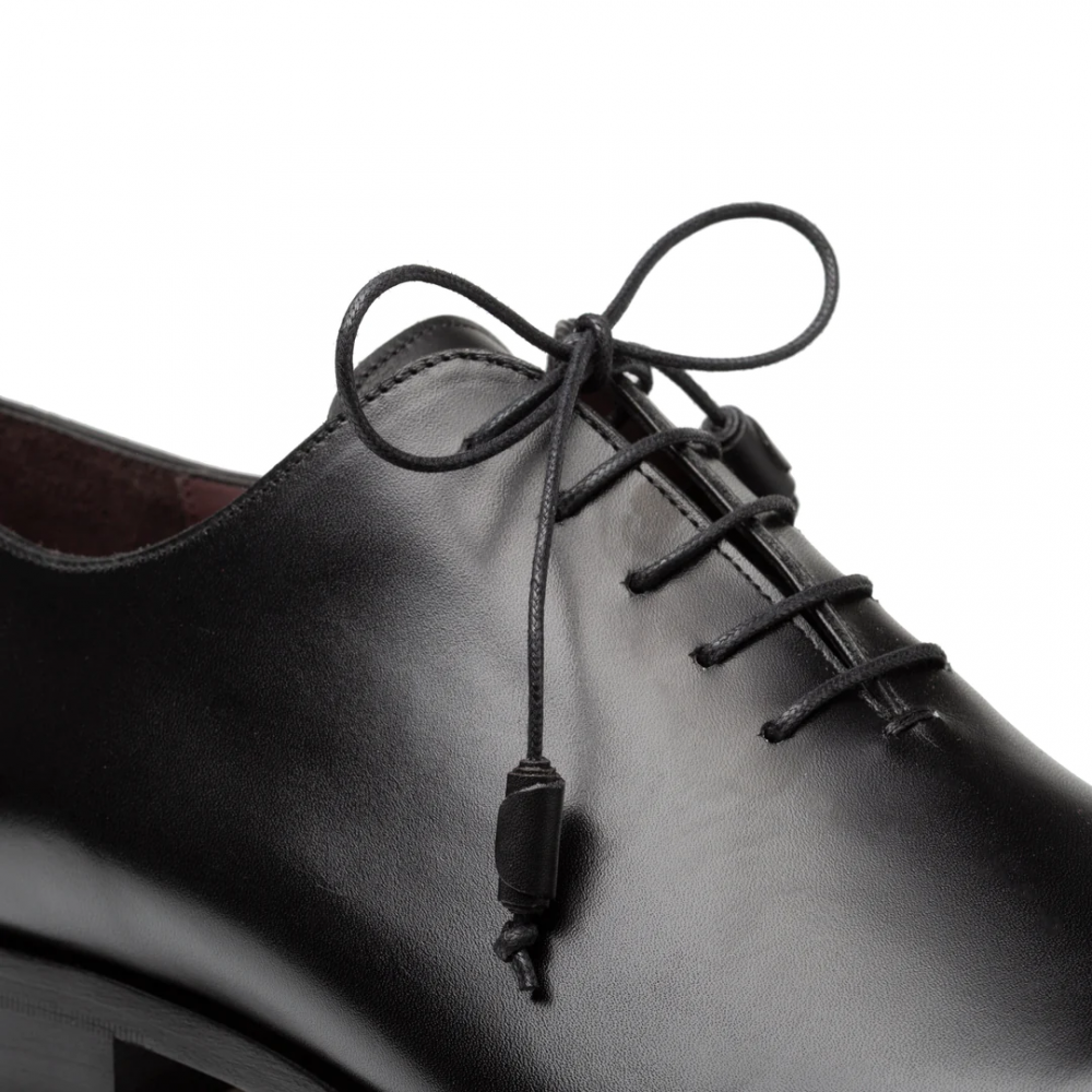 Mezlan Cupula Patina Whole-Cut Oxfords Black (20933)