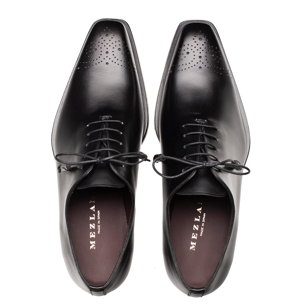 Mezlan Cupula Patina Whole-Cut Oxfords Black (20933)
