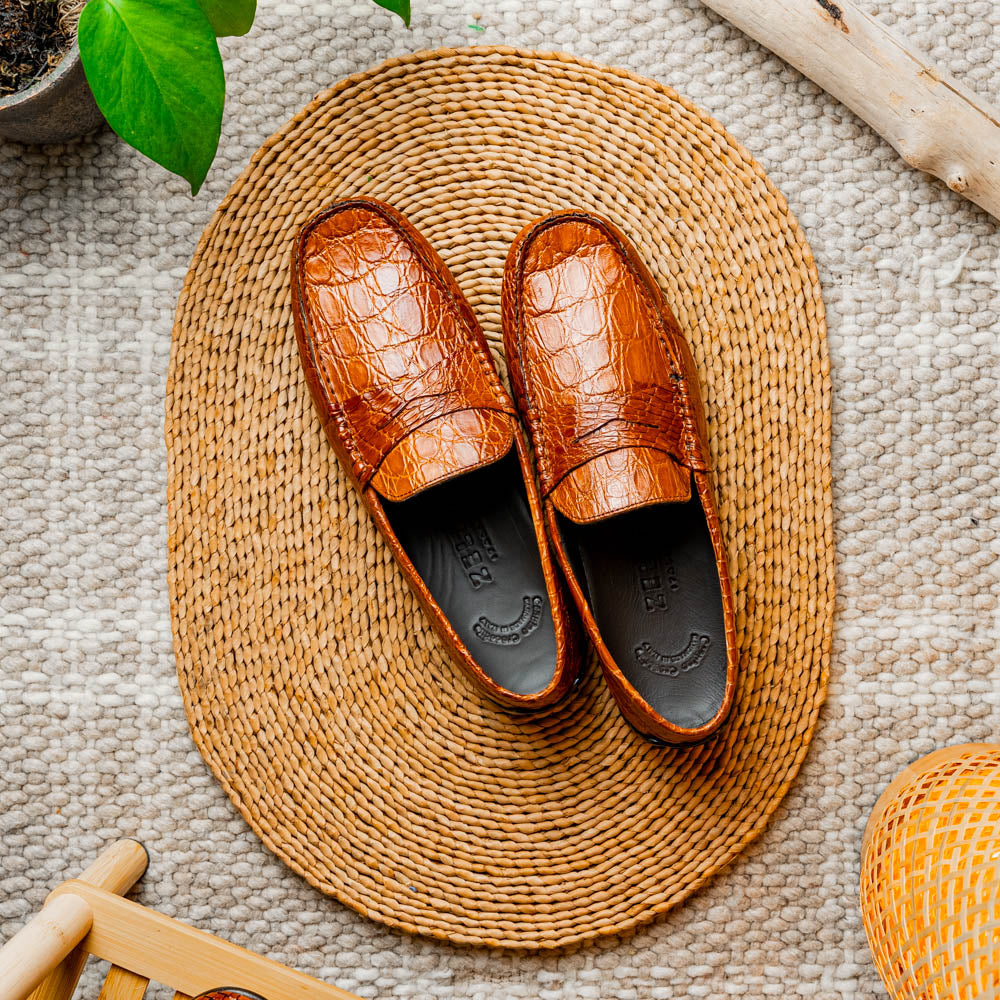 新品　本革COMPTOIR DES COTONNIERS Zelli Monza Caiman Crocodile Driving Loafers Cognac