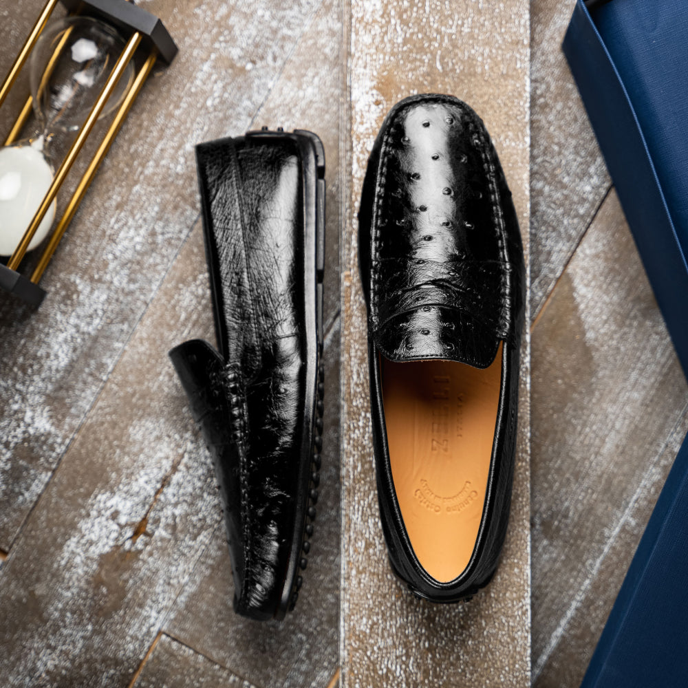 高級ブランド用の毛皮 ダブルフェイスのヤギ毛皮（シアリング）1枚革 x2枚 Zelli Monza Ostrich Quill Driving Loafers Black | MensDesignerShoe.com
