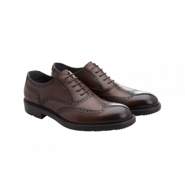 Moreschi Stoccolma Calfskin Wingtip Oxfords Brown