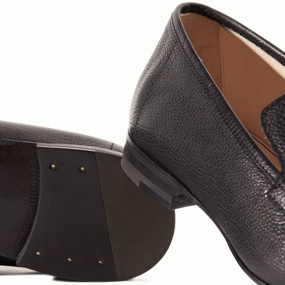 Paul Stuart Paris Slip-on Shoes Black