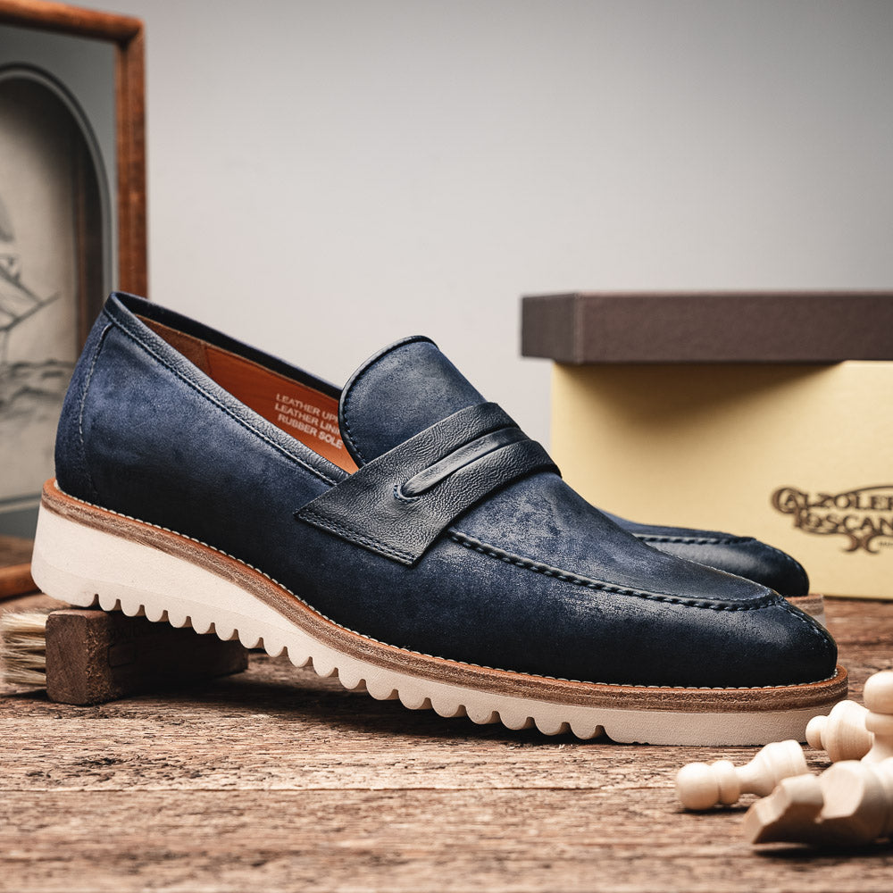 q954-calf-suede-loafer-blue-