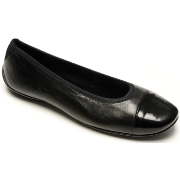 Robert  Zur Shoes Lyric Black Patent Tip