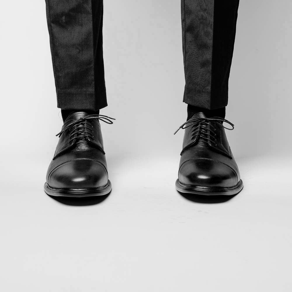 Neil M Senator Cap Toe Shoes Black