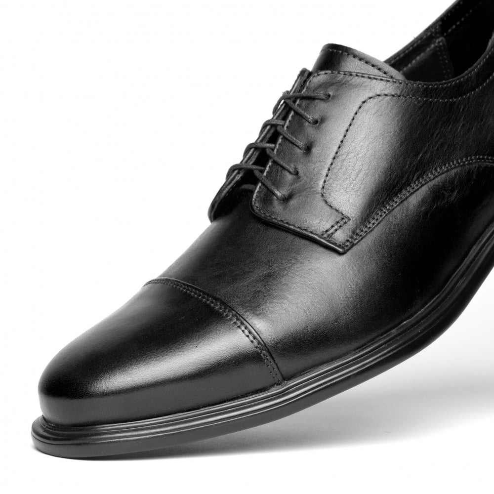 Neil M Senator Cap Toe Shoes Black