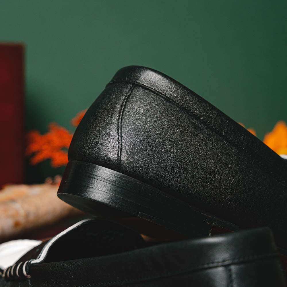 TB Phelps The Shag Loafers Black / White