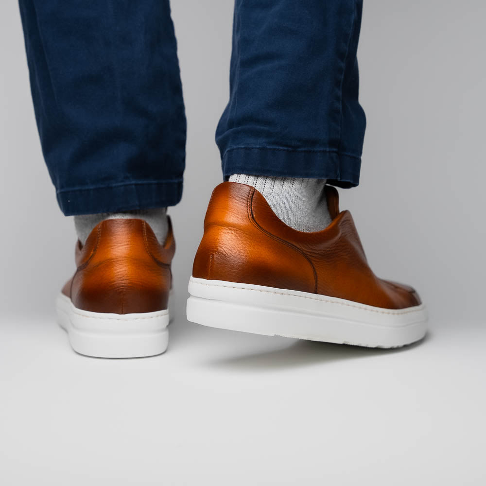 Zelli Spettacolare Pebble Grain Slip On Sneakers Cognac