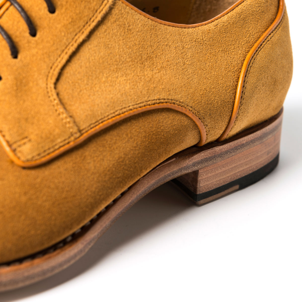Ugo Vasare Clark Suede Derby Shoes Yellow