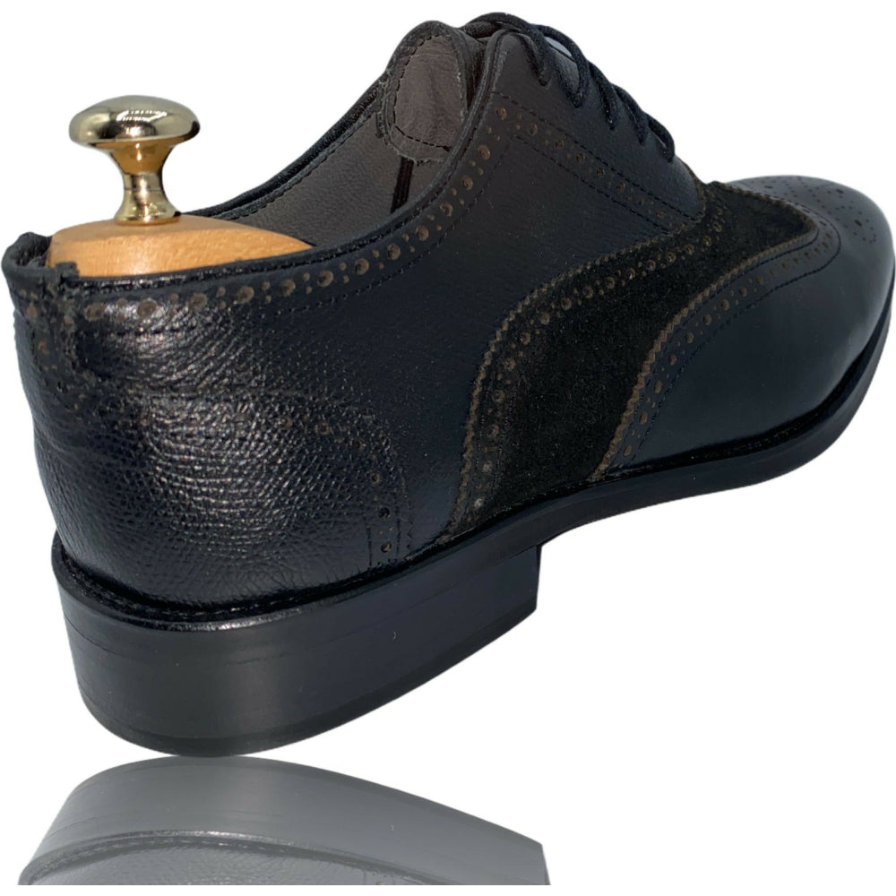 Vinci Leather The La Vallee Black Wingtip Shoe