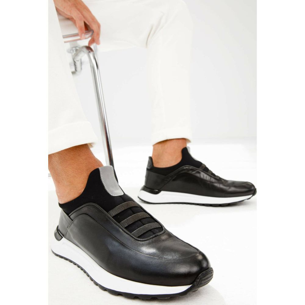 Vinci Leather The Sonoma Plain Black Leather Sneaker (D2122T)